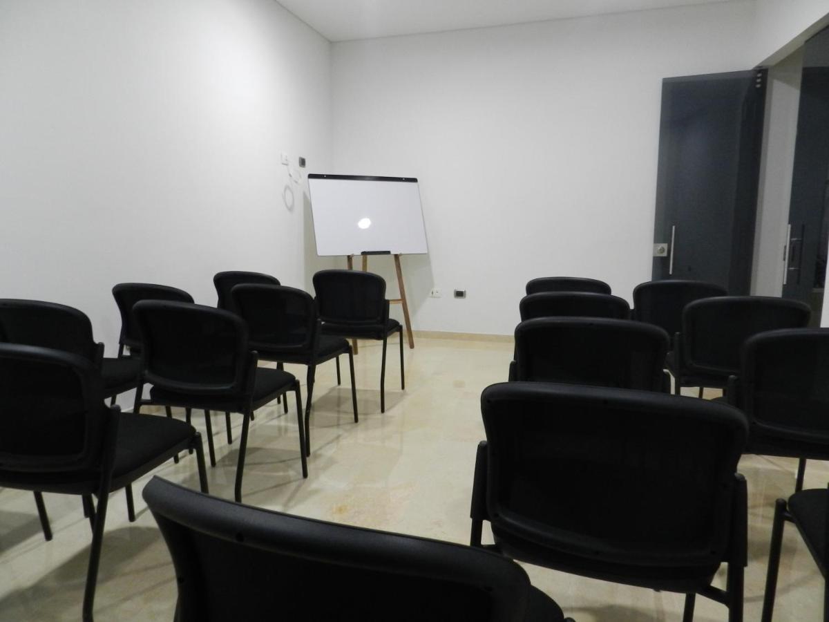 Hotel Bolivariana Plaza Medellín Kültér fotó